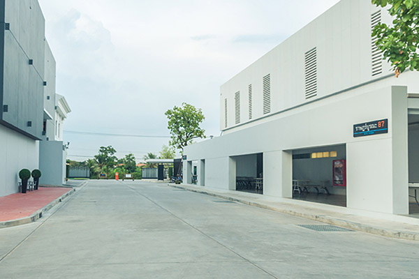 ACTS Studio ST Picture 003