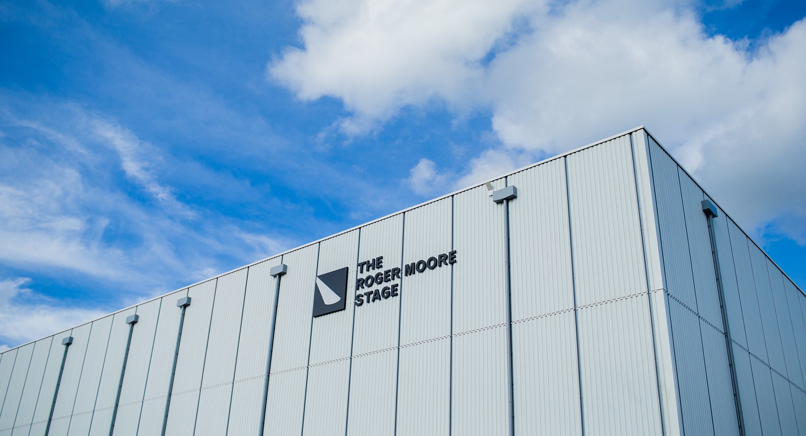 Pinewood Studios ST Picture 12