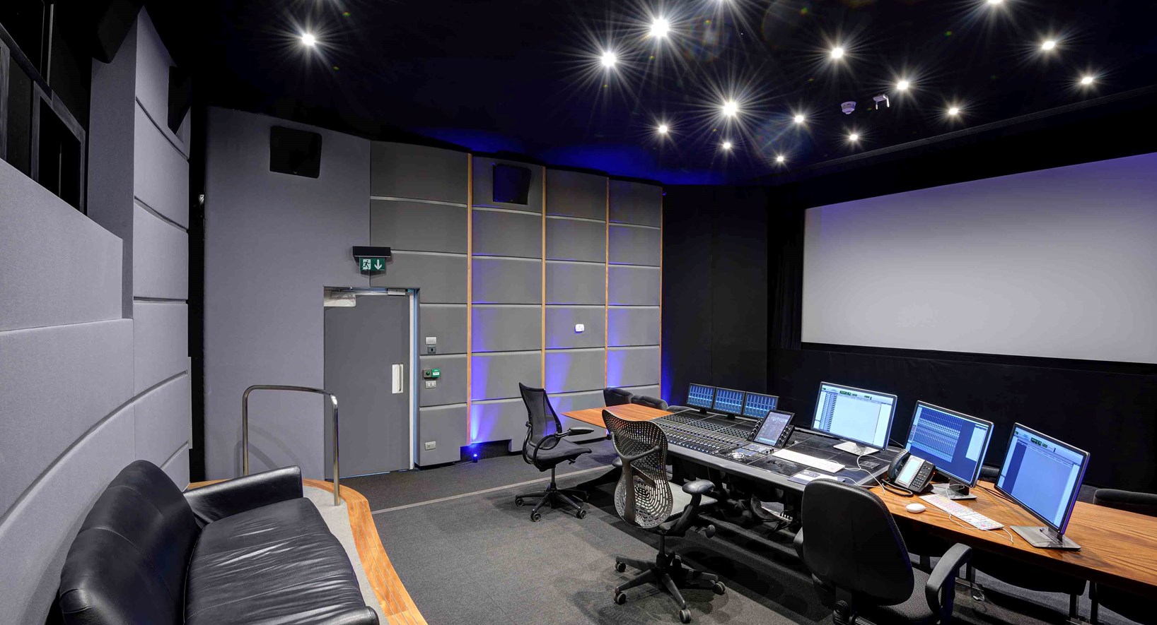 Pinewood Studios ST Picture 43