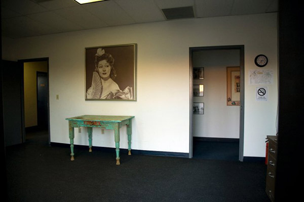 Garson Studios ST Picture 00010
