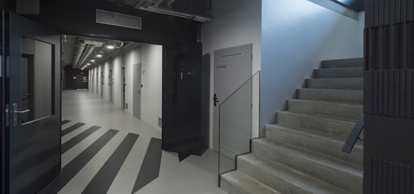 Prague Studios ST Picture 13