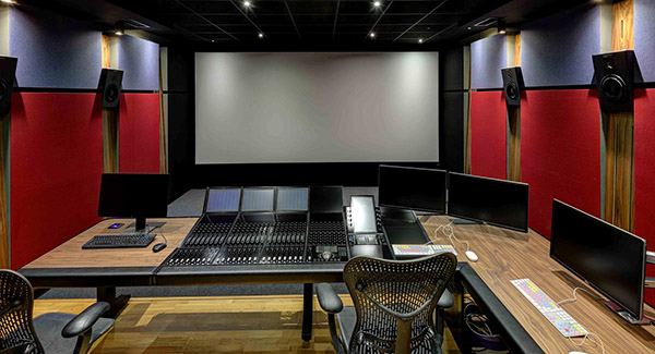 Shepperton Studios ST Picture 28