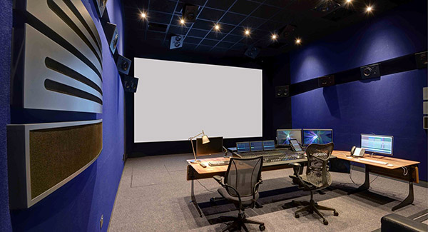 Shepperton Studios ST Picture 57