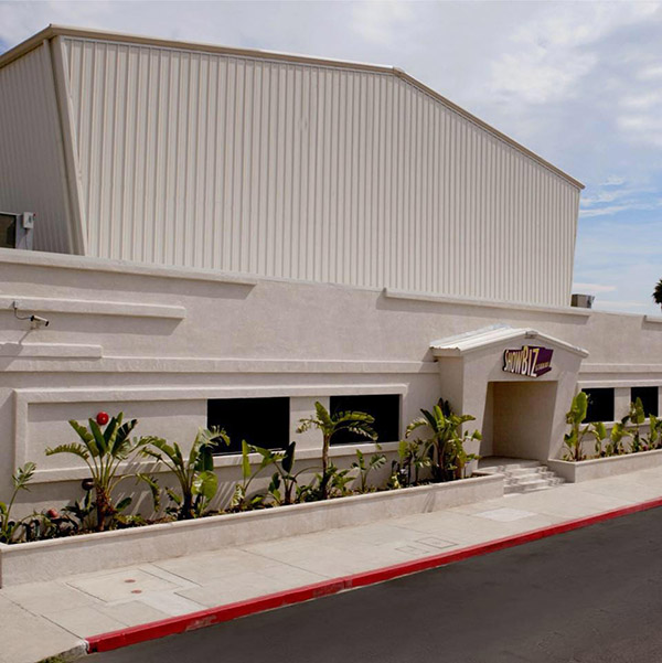 ShowBiz Studios ST Picture 2