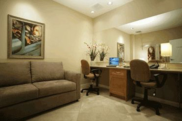ShowBiz Studios ST Picture 11