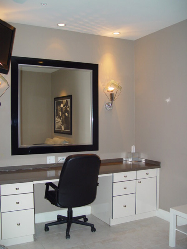 ShowBiz Studios ST Picture 15