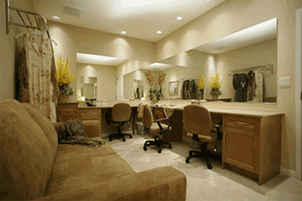 ShowBiz Studios ST Picture 17