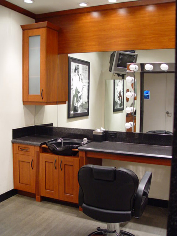 ShowBiz Studios ST Picture 35