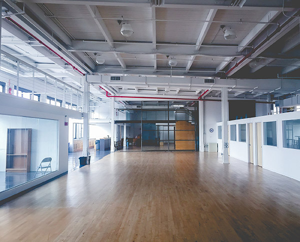 SilverCup Studios Main ST Picture 17