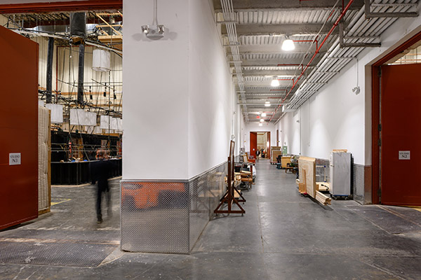 SilverCup Studios North ST Picture 8