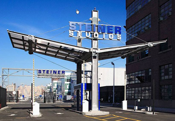 Steiner Studios ST Picture 1