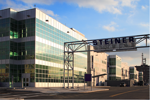 Steiner Studios ST Picture 5
