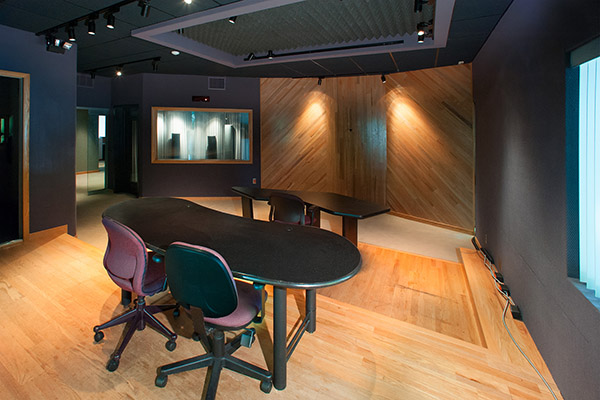 Studio Center ST Picture 9
