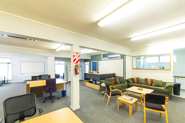 Studio West ST Picture 5