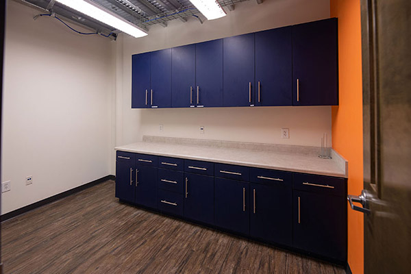 Third Rail Studios ST Picture 42