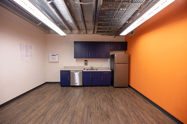 Third Rail Studios ST Picture 44