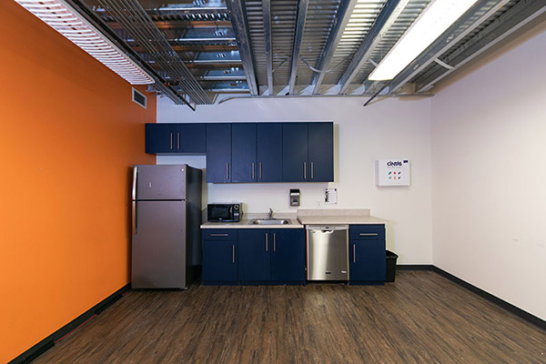 Third Rail Studios ST Picture 50