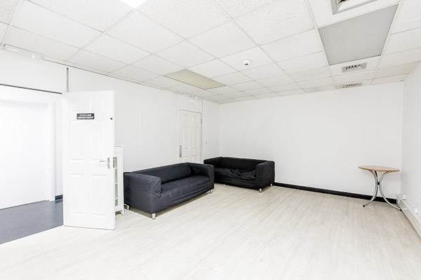 Wimbledon Studios ST Picture 4