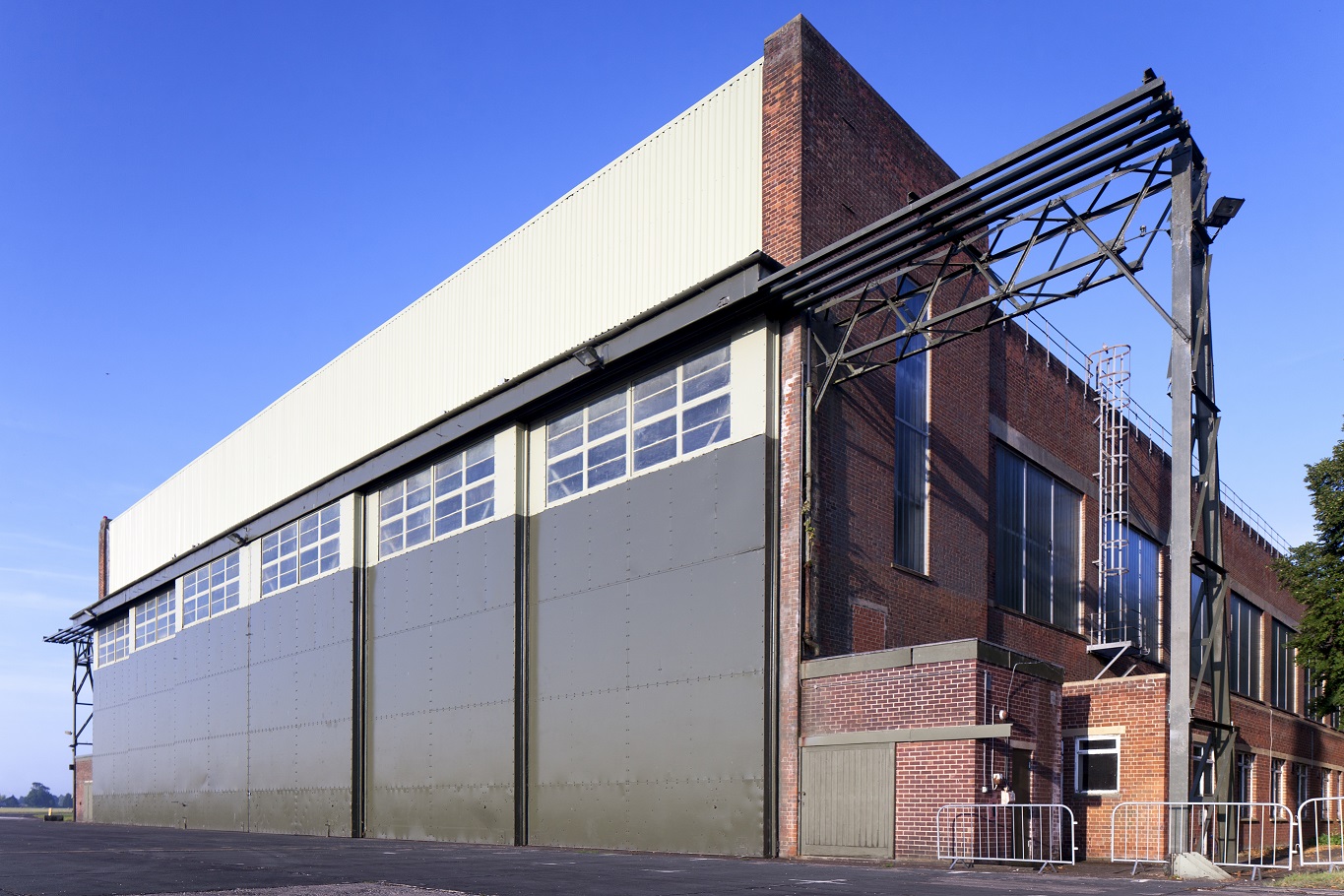 Church Fenton Studios ST Picture 005
