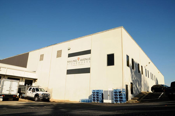 Mailing Avenue Stageworks ST Picture 00003