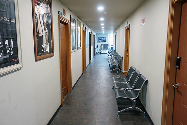 Mengganony Studios ST Picture 7