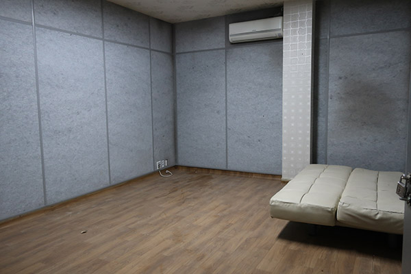 Mengganony Studios ST Picture 10