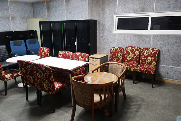 Mengganony Studios ST Picture 14