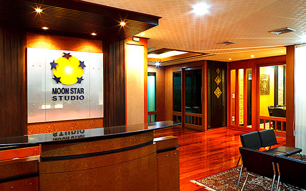 Moonstar Studio ST Picture 85
