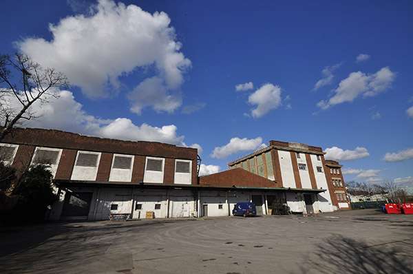 Neasden Studios ST Picture 9