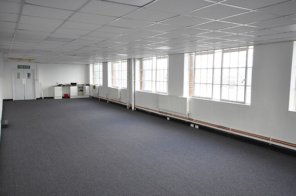 Neasden Studios ST Picture 14