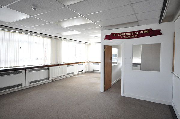Neasden Studios ST Picture 15