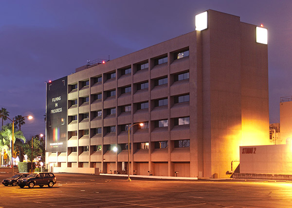 The Burbank Studios ST Picture 2