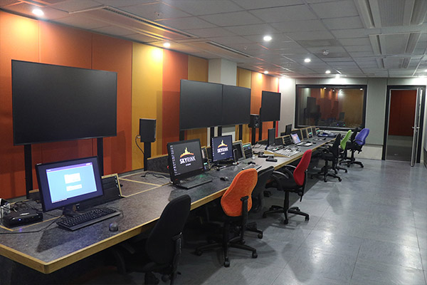 Skyrink Studios ST Picture 13