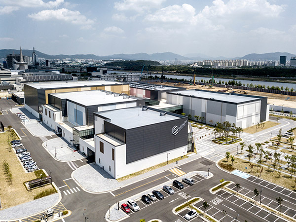 Studio Cube ST Picture 1