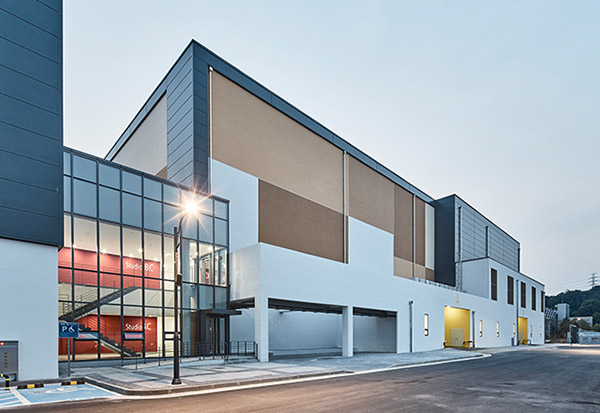 Studio Cube ST Picture 3