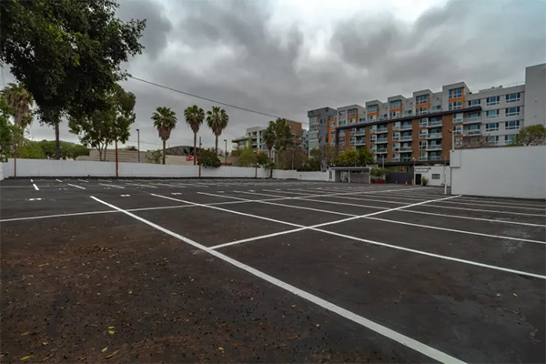 Quixote Studios W Hollywood ST Picture 28