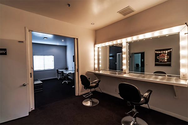 Quixote Studios W Hollywood ST Picture 37