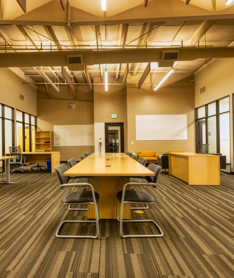1601 Studios ST Picture 6