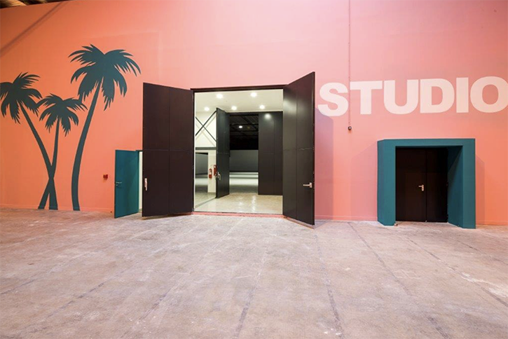 V Studios ST Picture 7