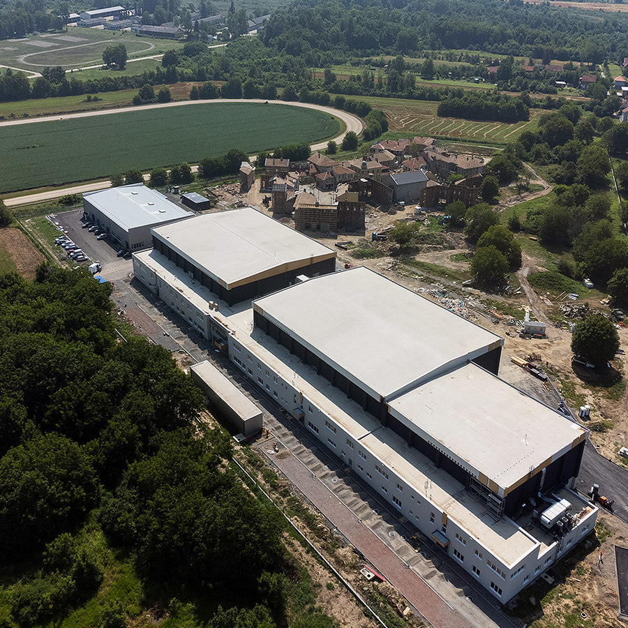 Firefly Studios ST Picture 1