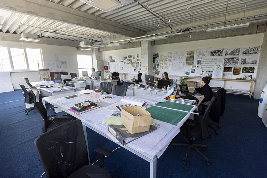 Firefly Studios ST Picture 10