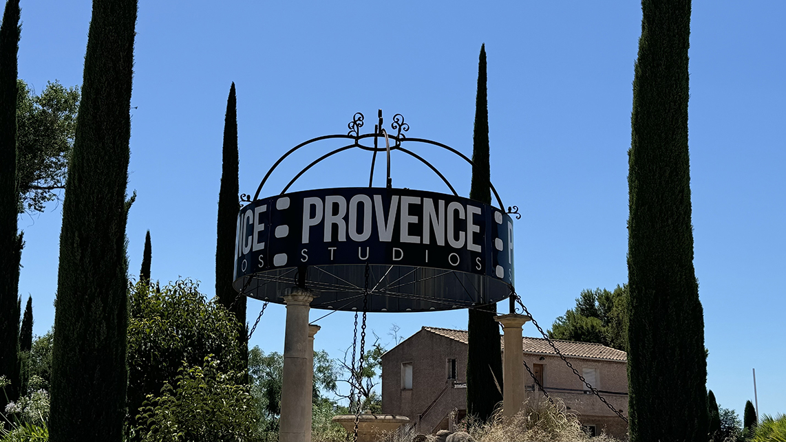 Provence Studios ST Picture 0