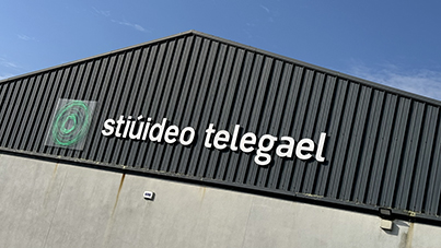 XRuiz _ Stiúideo Telegael ST Picture 02