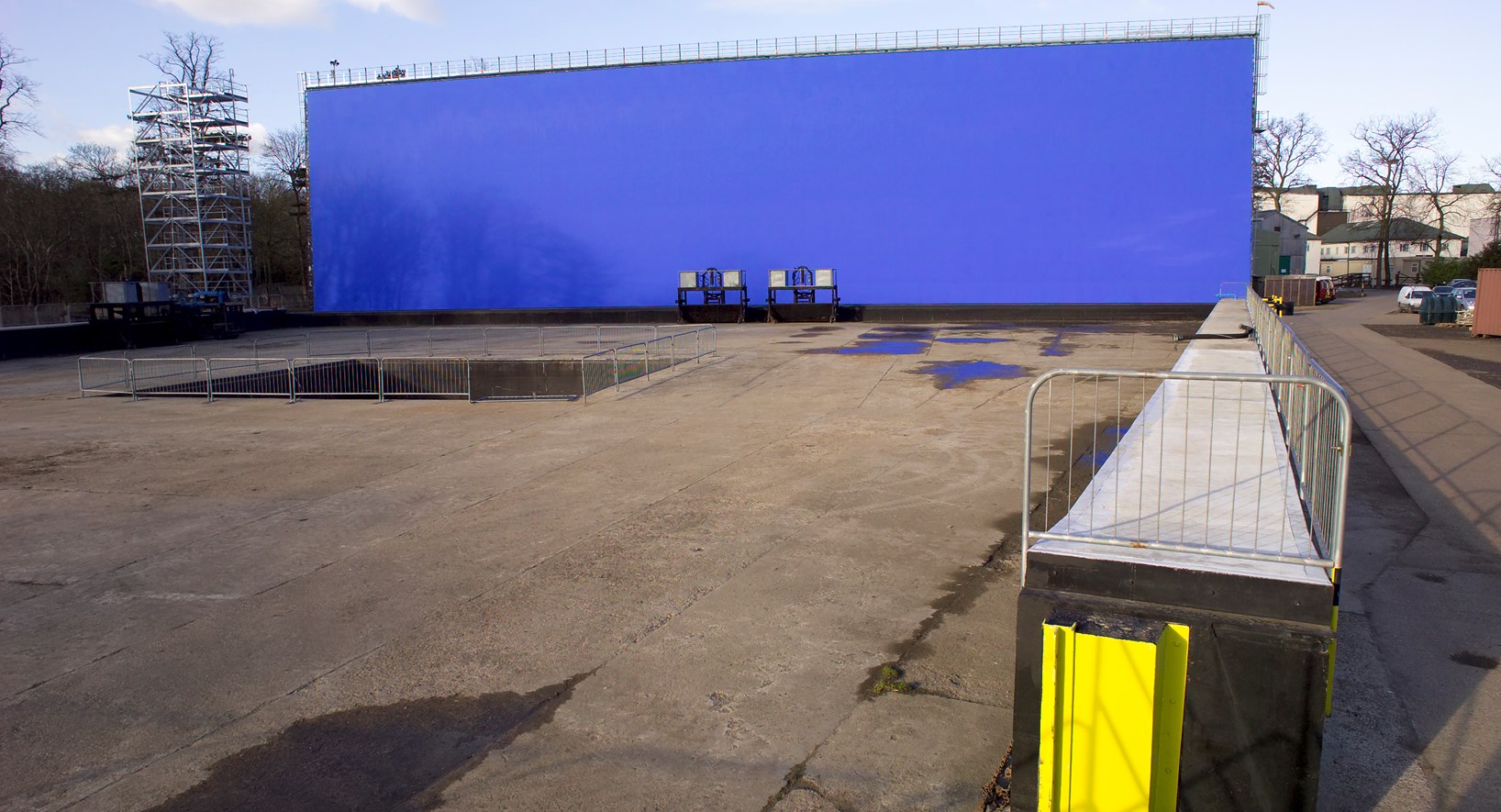 Pinewood Studios OT Paddock Tank Picture 7
