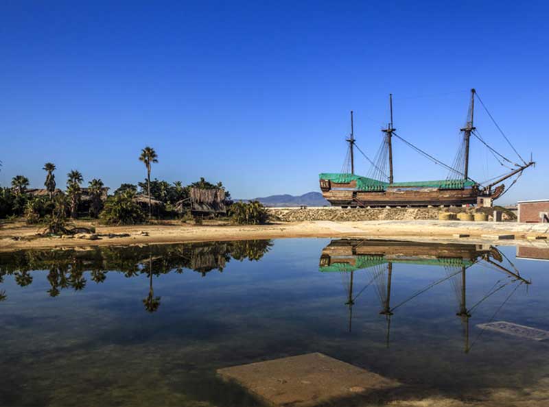 Cape Town Film Studios OT Beach Tank & Tropical Forest Set Picture 007