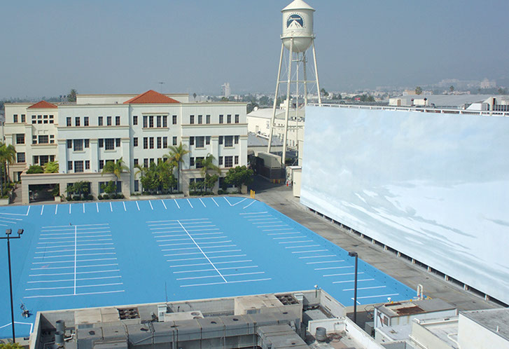 The Studios at Paramount OT Blue Sky Tank Picture 3