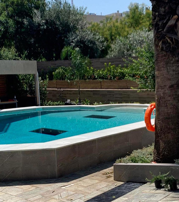 Karamanos Studios OT Pool Picture 00004
