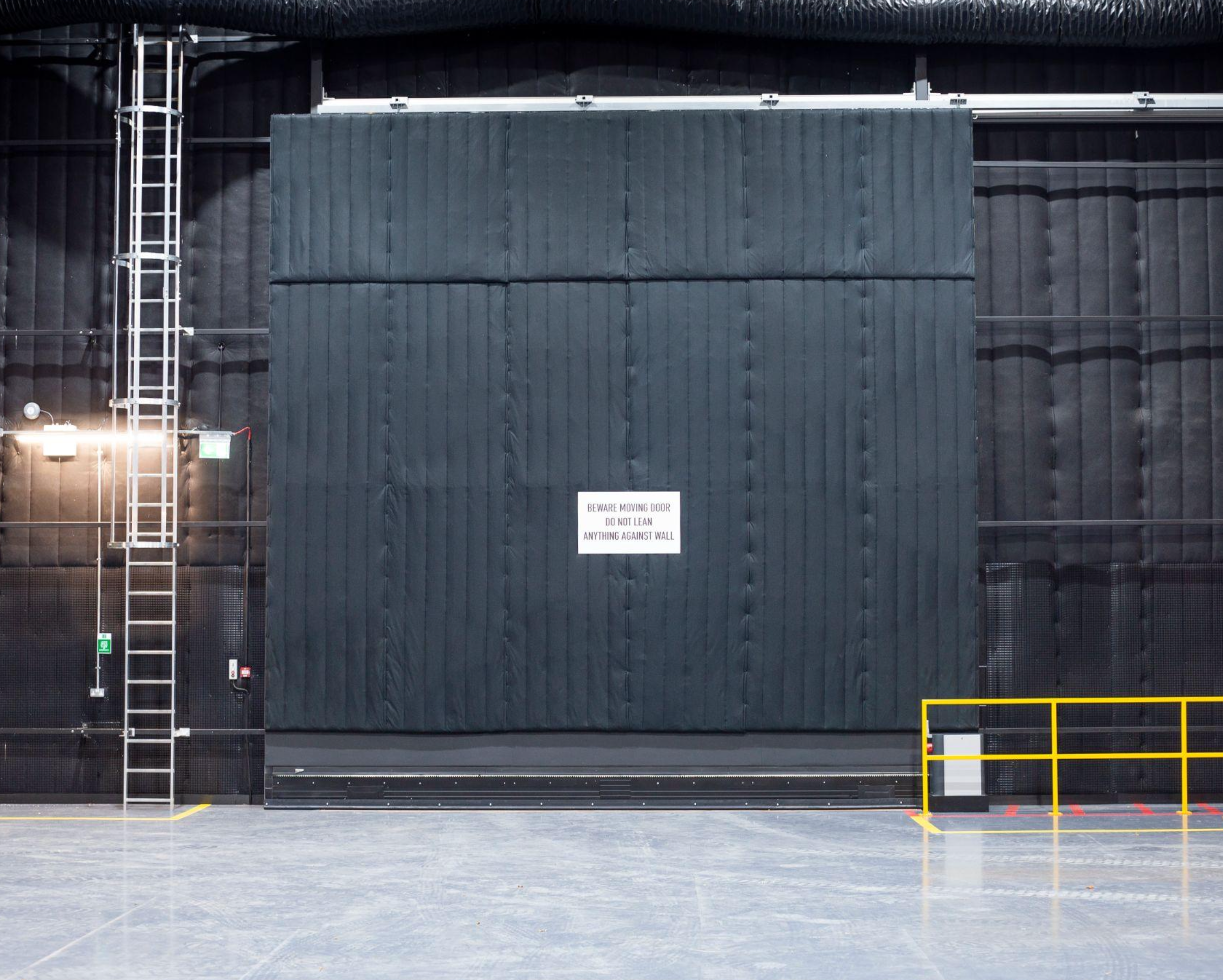 Bray Film Studios SS Stage 5 Picture 002