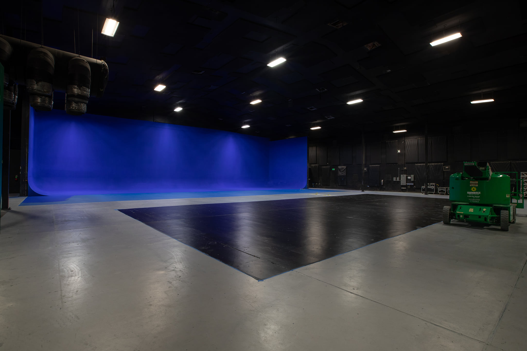 Austin Studios SS Stage 3 Picture 002