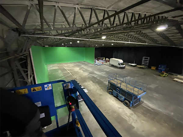 Black Hangar Studios SS The Stage Picture 002